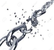 24065630-cadena-rota-Foto-de-archivo